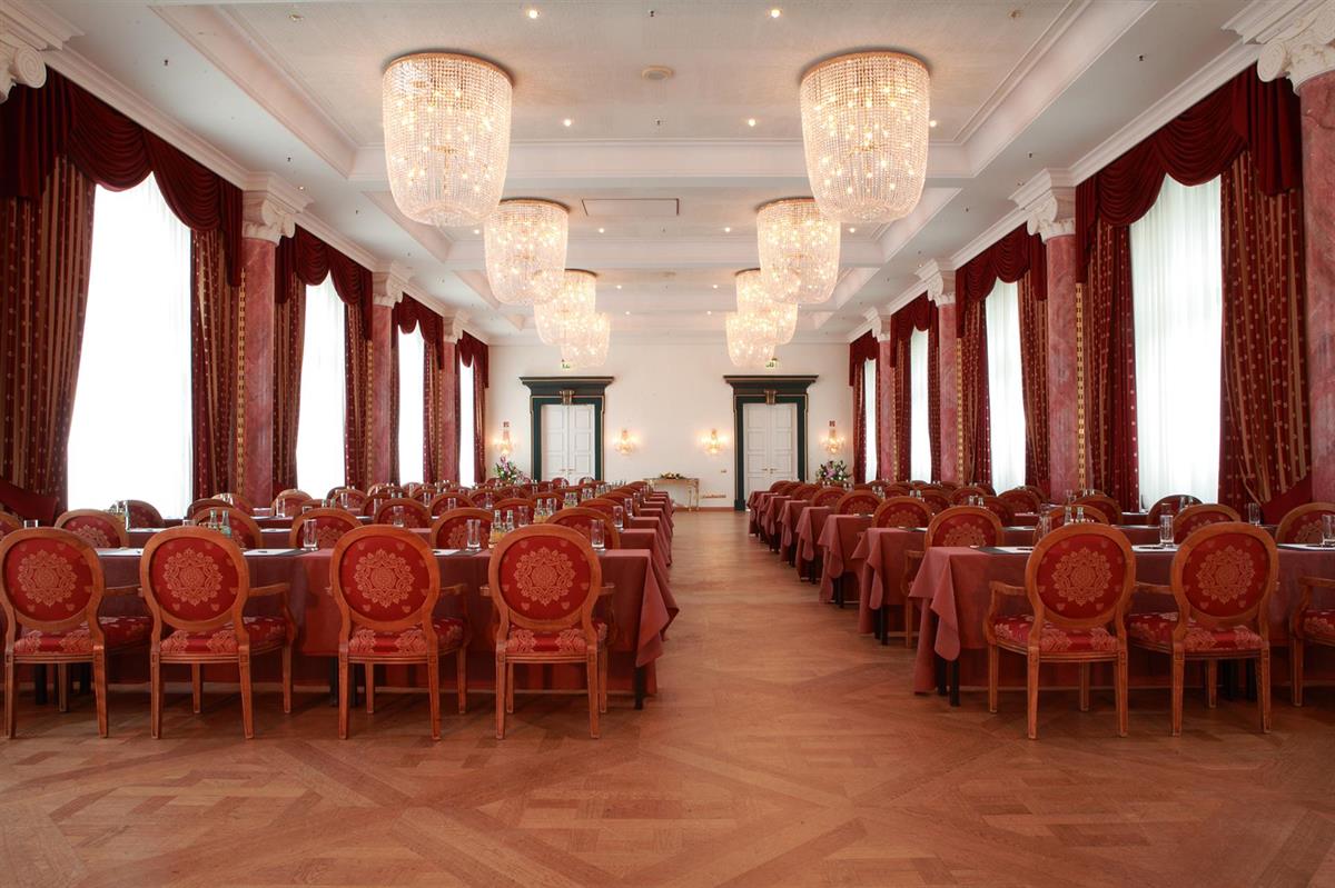 Zehn Luxushotels In Denen Prominente Ihre Hochzeit Feierten