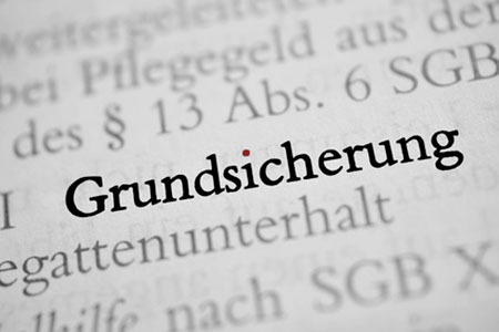 das Wort Grundsicherung ist in einem Text fett hervorgehoben