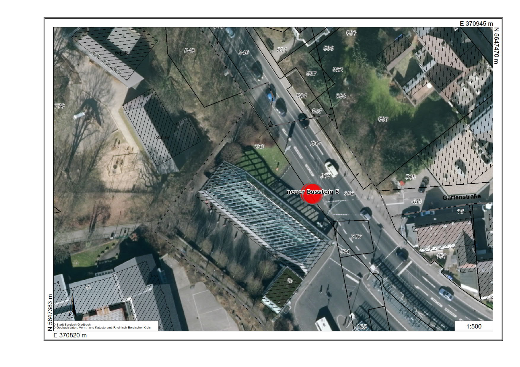 Neuer Bussteig 5 am Busbahnhof Bensberg 