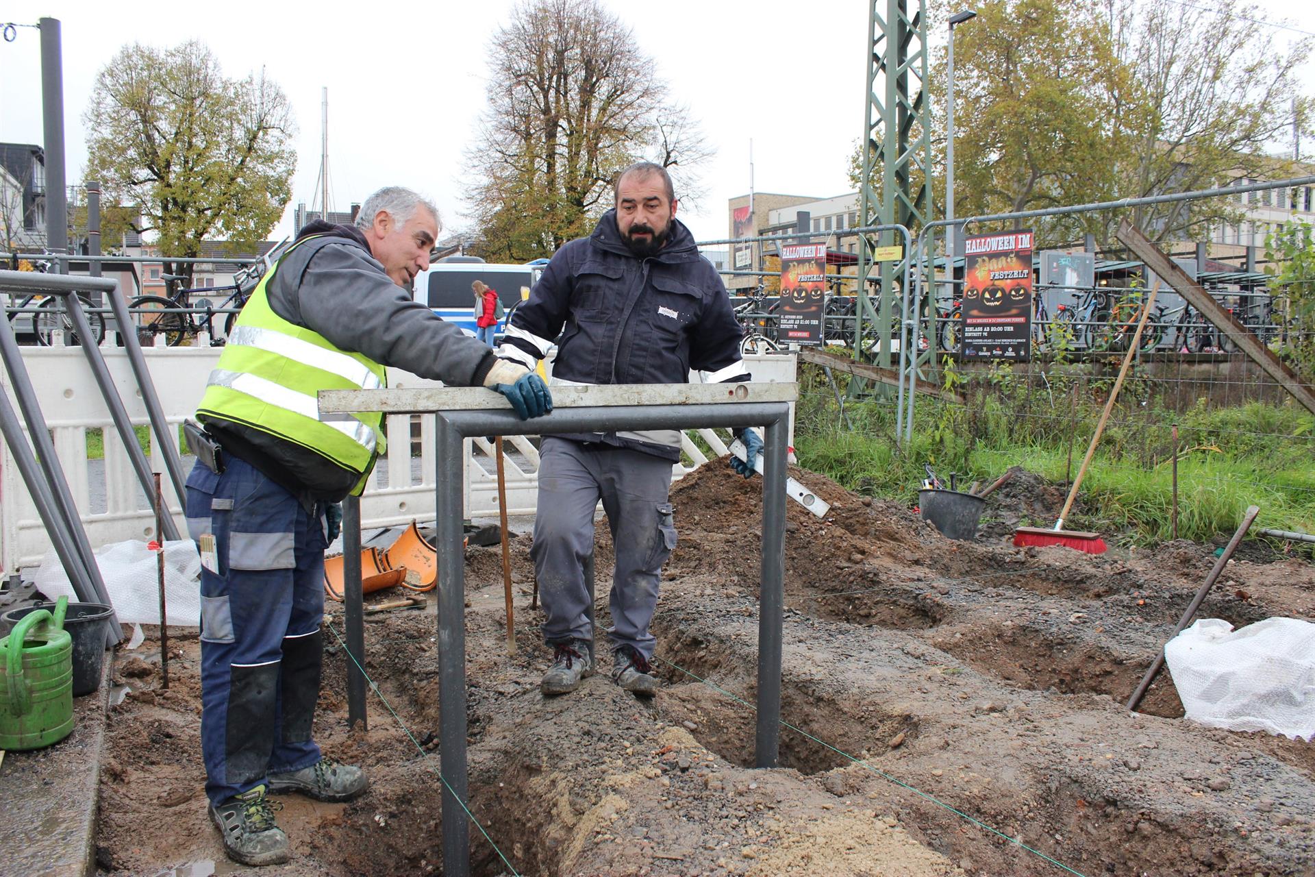 Mit dem Fahrrad in die City - neue Fahrradabstellanlagen in der Stadtmitte