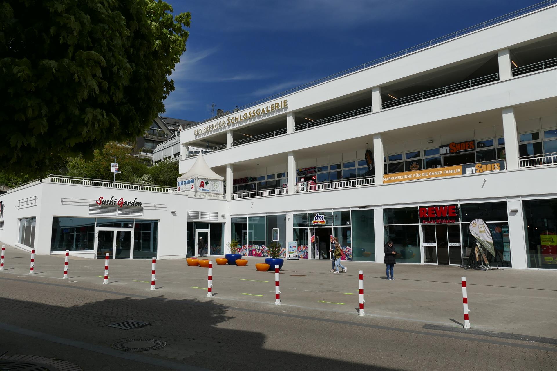 Die Schloßstraße wird bunt: Vorfläche der Schlossgalerie wird für Malkünste von Kindern gesperrt – Geschäfte bleiben erreichbar