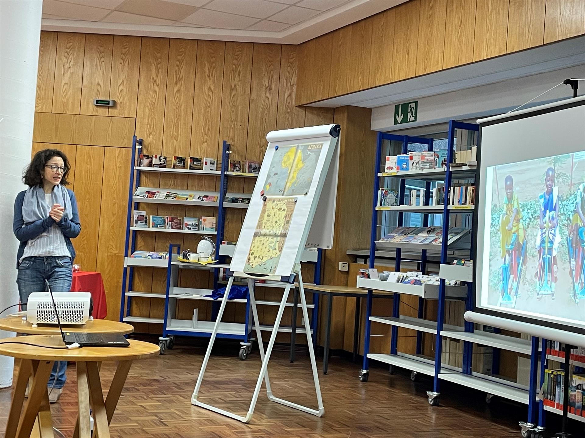 Neue Kooperation: Stadtbücherei Bergisch Gladbach und Terre des Hommes starten gemeinsames Bildungsprojekt