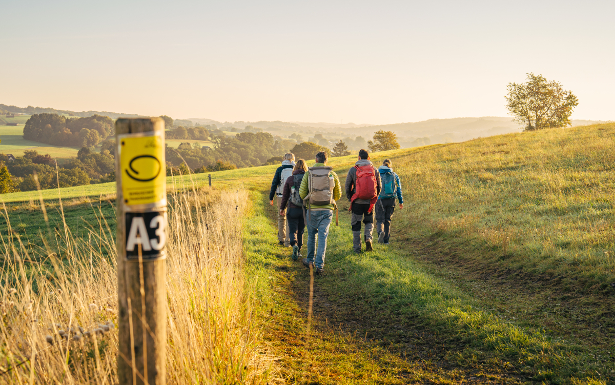Bergische Wanderwochen 2026 mit Rekordprogramm - Das Bergische bietet 16 Tage Wandervielfalt im Bergischen